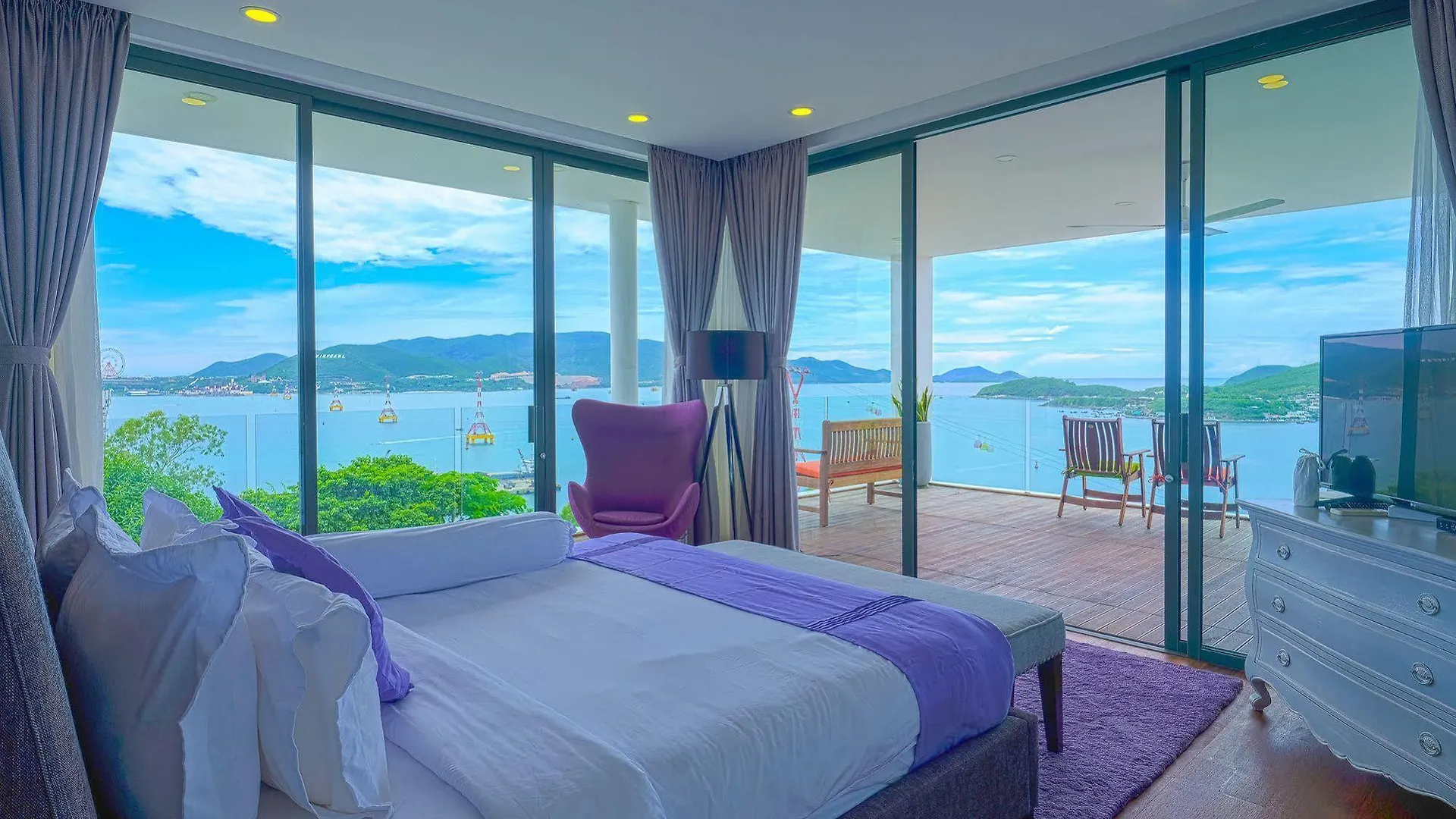 Hapier Villa Нячанг